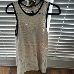 Universal Threads adorable knit dress. Size L.